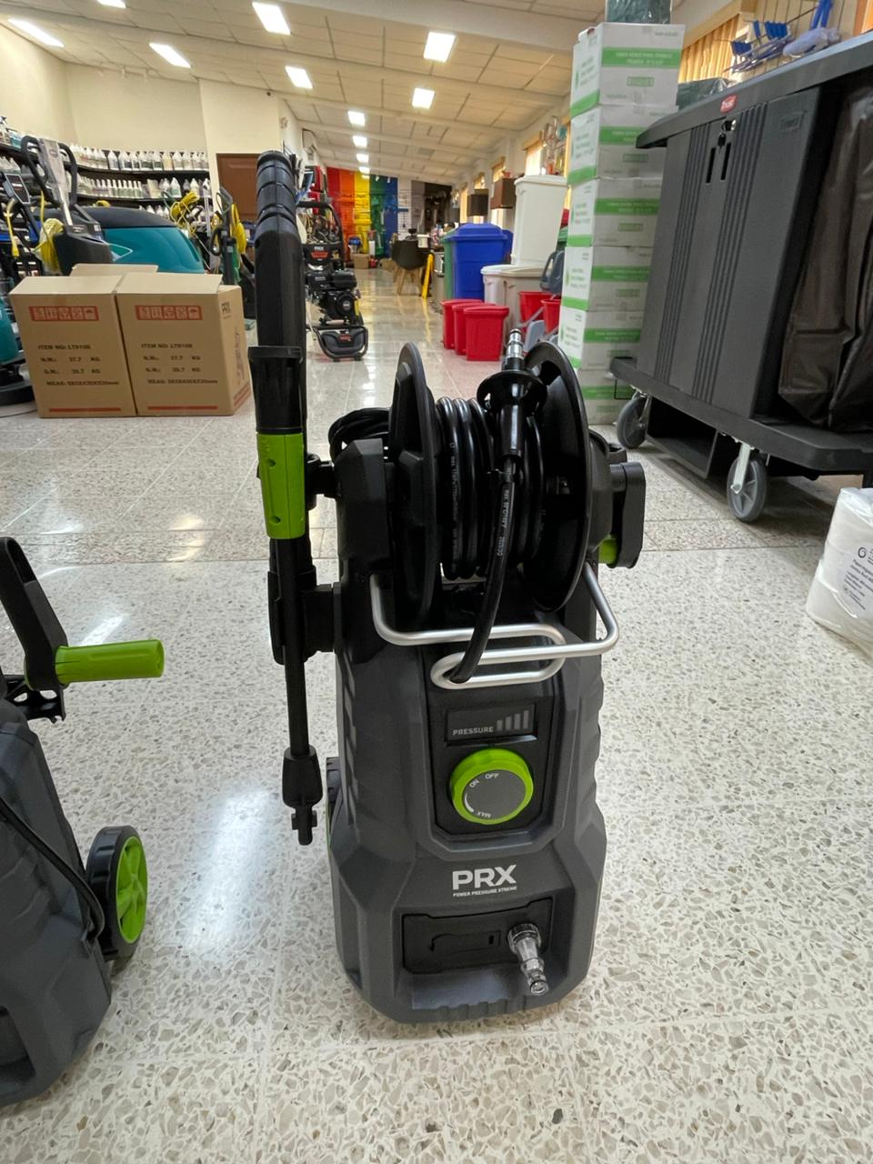 MAQUINA PARA LAVADO A PRESION 2000 PSI MARCA TOPMAD